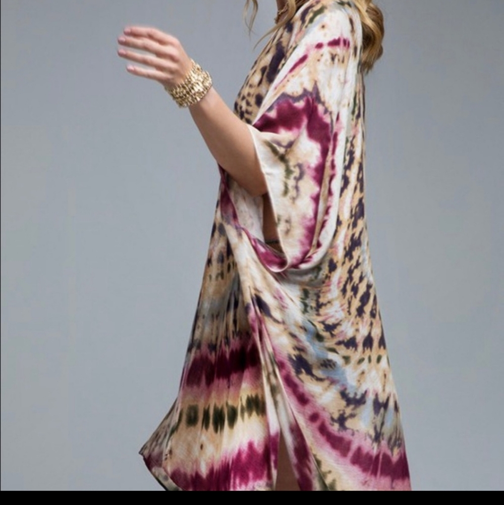 Tie Dye Kimono - Picture 2 of 5